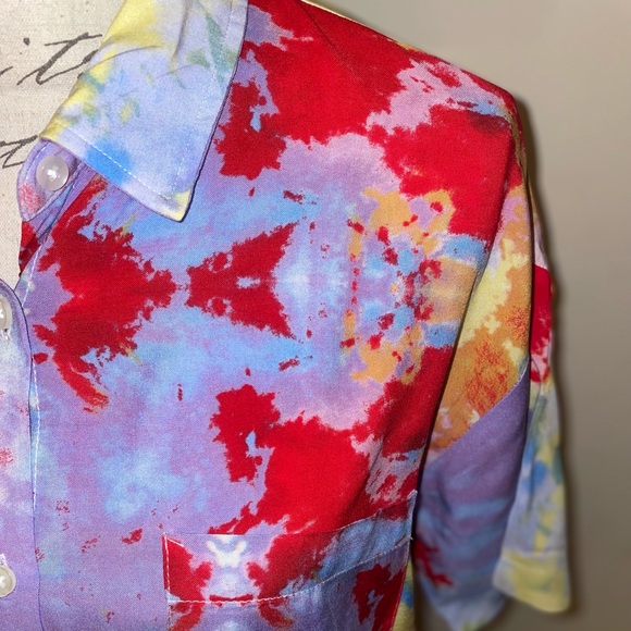 Forever 21 Tie Dye short sleeve button up Men’s Shirt Top Colorful - Picture 6 of 7